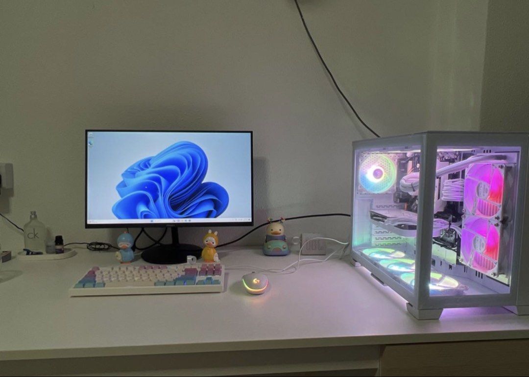 Custom Gaming PC443100999839928320