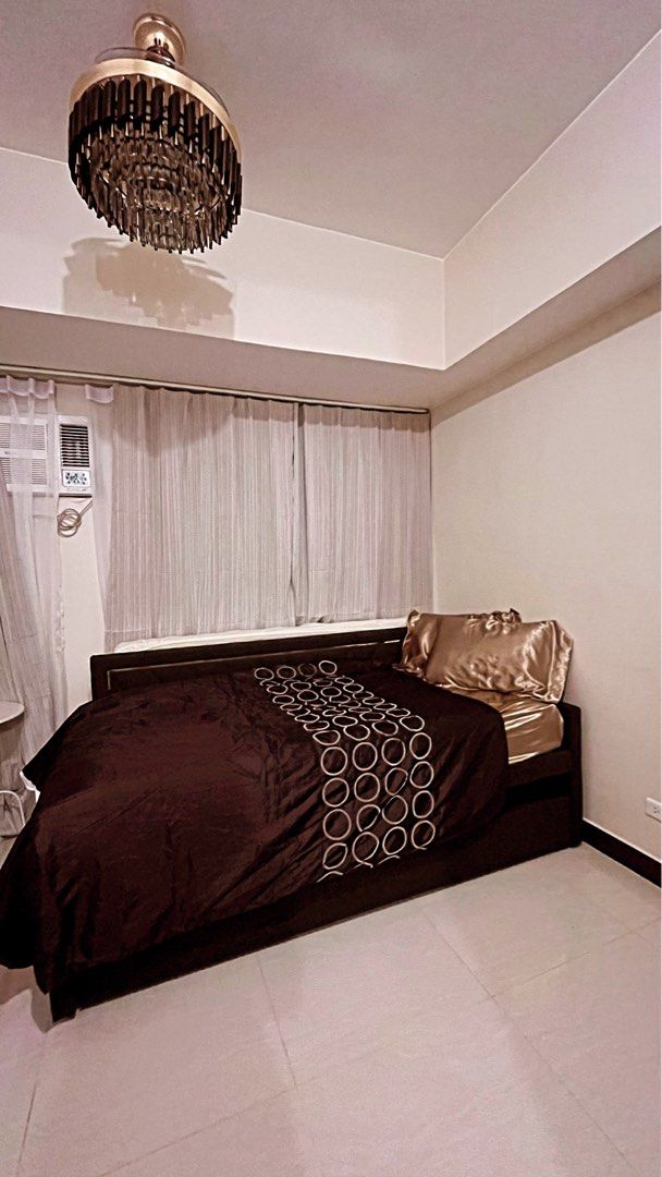 Daybed with Pullout Bed Frame only (Category: Bed Frames & Mattresses) located in Manila. Submitted by tineemall (Listing ID 1429679294, Image 3). Description: Last Price if next day ₱20,000.00 Transact Now! Get it NOW! ₱18,000.00 205cm X 95cm if no pullout 205cm X 190cm with pullout 110cm height Pick-Up only sa unit Transportify or Lalamove, buyer will pay the fee with helpers RFS magpapalit ng bed frame. 🚫Mattress and pillows not included Note