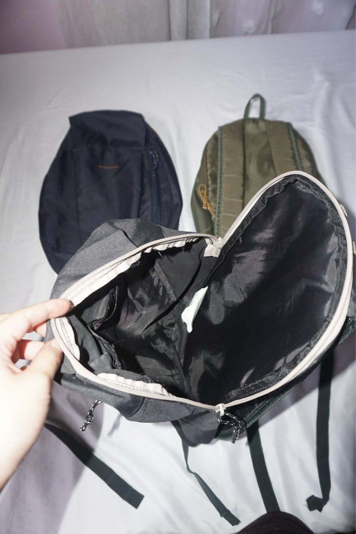 Decathlon Quechua Backpacks (Category: Backpacks) located in Antipolo. Submitted by ttrends (Listing ID 1435624563, Image 2). Description: - Available in black, olive green, and dark blue - Adjustable straps - Top handle - Unisex.