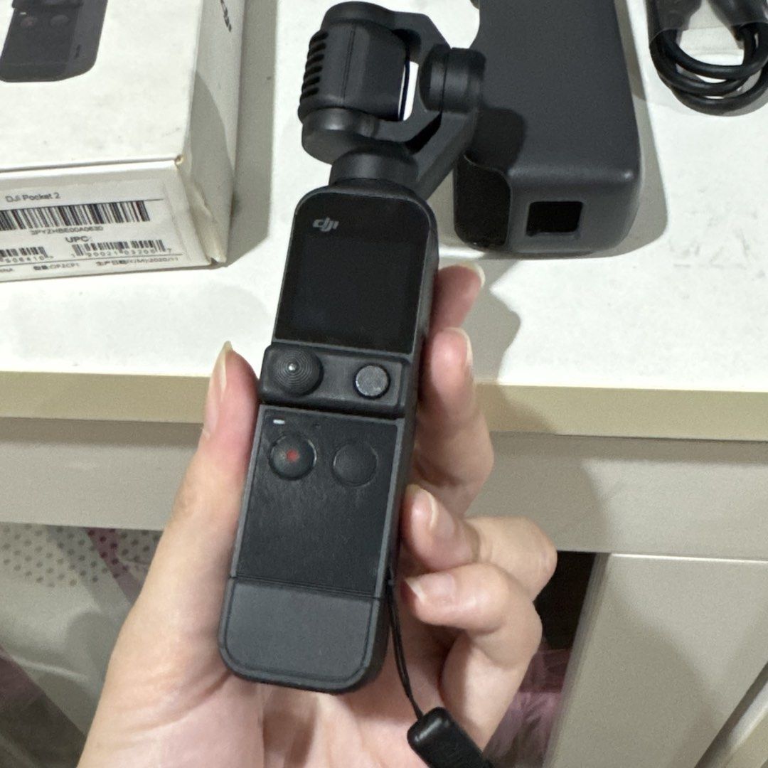 DJI Osmo Pocket 2 (Category: Cameras) located in San Pedro. Submitted by hygo.mnl (Listing ID 1433619457, Image 3). Description: Used few times during travels only Inclusions -unit - orig case - brandnew orig charger cord (type c) - 16gb sd card rfs: already upgraded to pocket 3 LAST PRICE ALREADY, NO LOWBALLERS.