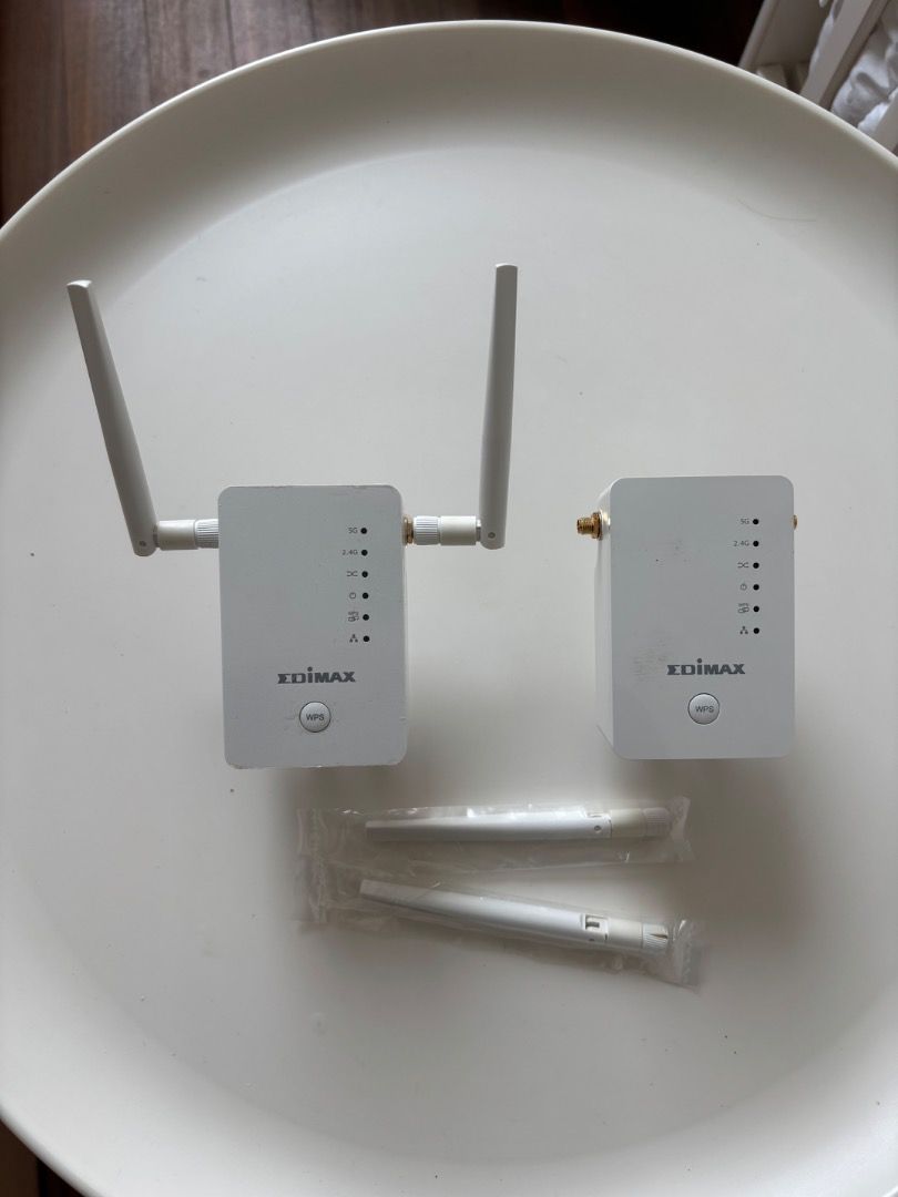 Edimax RE11 wifi extender443012911832115200