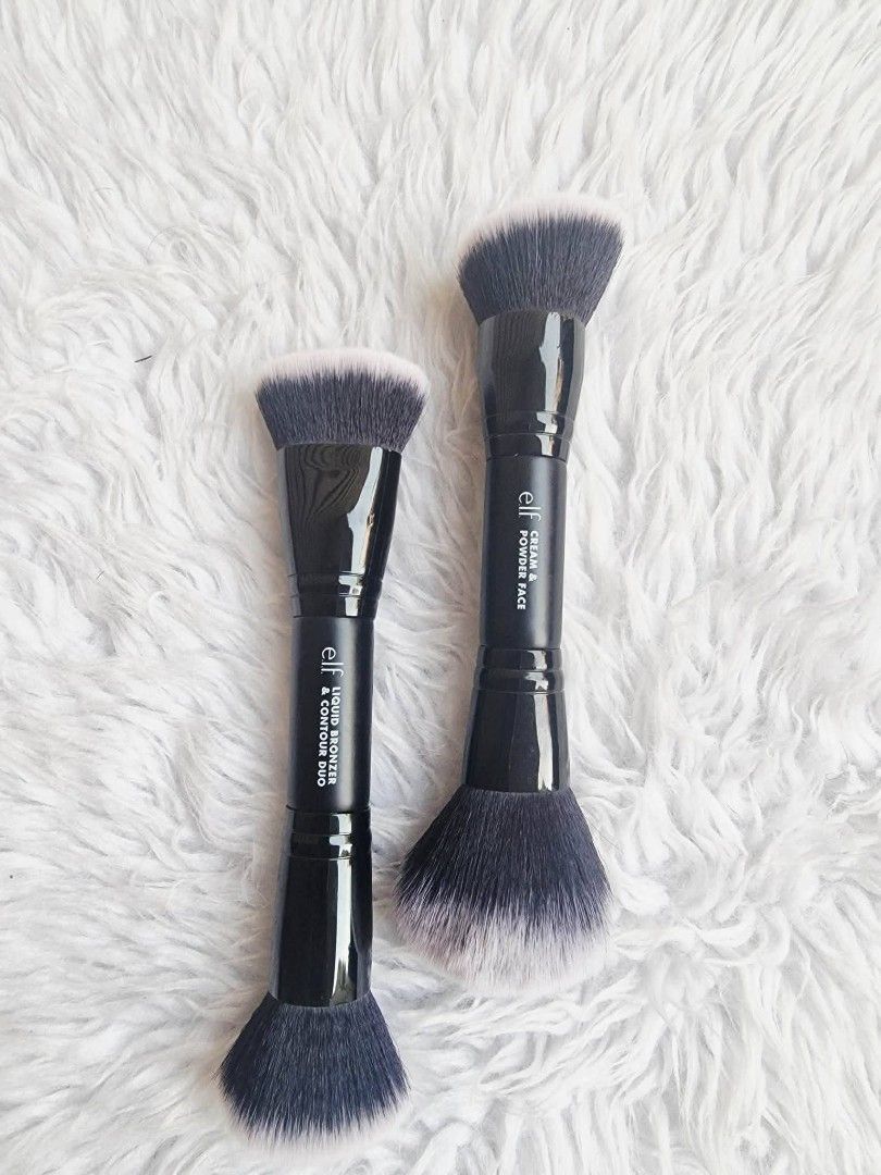 Elf Dual Ended Brushes (Category: Makeup) located in Quezon City. Submitted by floreskari78555 (Listing ID 1435576632, Image 3). Description: ​✨ E.l.f. Dual-Ended Face Brushes ✨ Your new go-to for a flawless, seamless base! 🤍 ​🏷️ Price: ₱350 each elf liquid bronzer & contour duo elf cream & powder face duo 💧 Performance: Incredibly versatile! Blends liquids and creams like a dream, giving you that airbrushed finish while offering amazing value