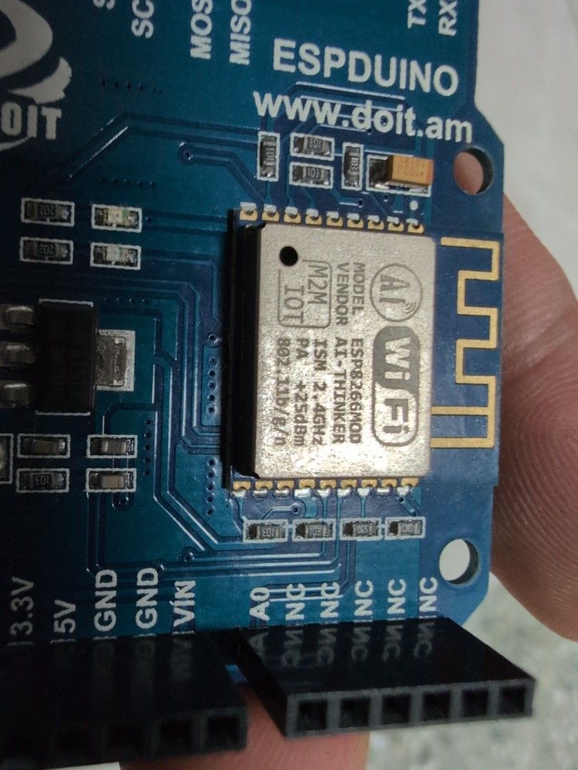 ESPduino ESP8266 (Category: Other Accessories) located in Singapore. Submitted by aujoos (Listing ID 1435638555, Image 3). Description: - ESPduino development board - Based on ESP8266 module - WiFi connectivity - Multiple GPIO pins - USB port - 5-16V power input - Great for IoT and electronics - Check images for details.