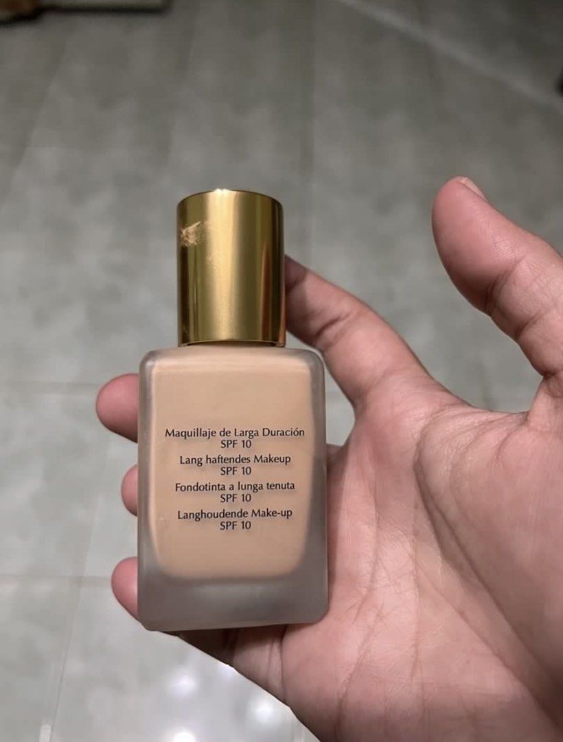 Estee Lauder Double Wear Foundation 1W2 Sand (Category: Makeup) located in Santa Cruz, Marinduque. Submitted by hanney257 (Listing ID 1435550613, Image 2). Description: Estee Lauder Double Wear Stay-in-Place Foundation Shade: 1W2 Sand - 60-70% - Used during special occasions/events only. -RFS: i was gifted a new one that matches my shade better.