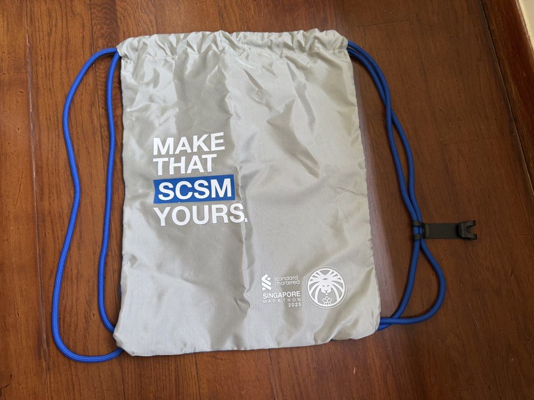 Foldable Backpack (Category: Backpacks) located in Singapore. Submitted by Matt22 (Listing ID 1435620634, Image 1). Description: .