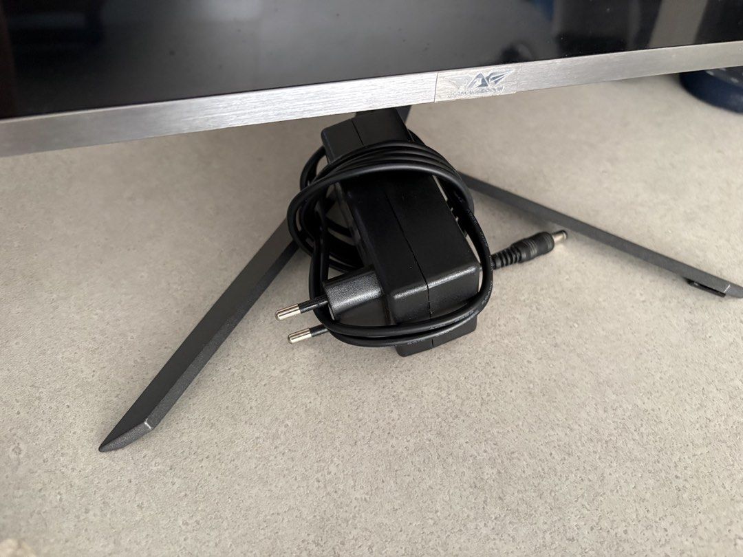 Gaming Monitor - Unspecified Brand442995358041395205