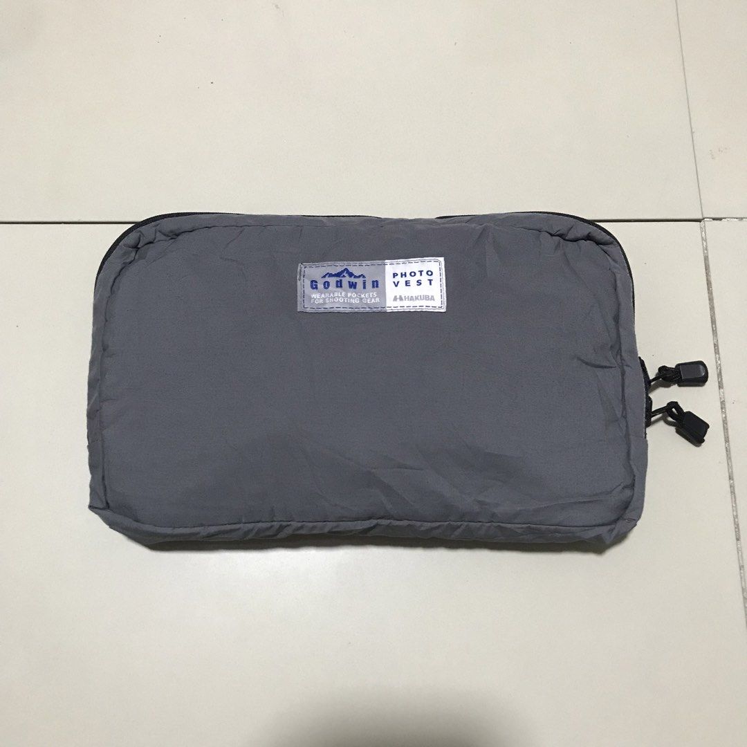 GODWIN PHOTO PACKABLE VEST (Category: Vests) located in Manila. Submitted by balanse (Listing ID 1435552455, Image 2). Description: SIZE: LARGE ON TAG DIMES: 22W by 24 AS NEW CONDITION. 9.9 HONNEST COLOR RATE. NONE ANY ISSUE. THIS ITEM ARE NEGOTIABLE DM YOUR OFFER..