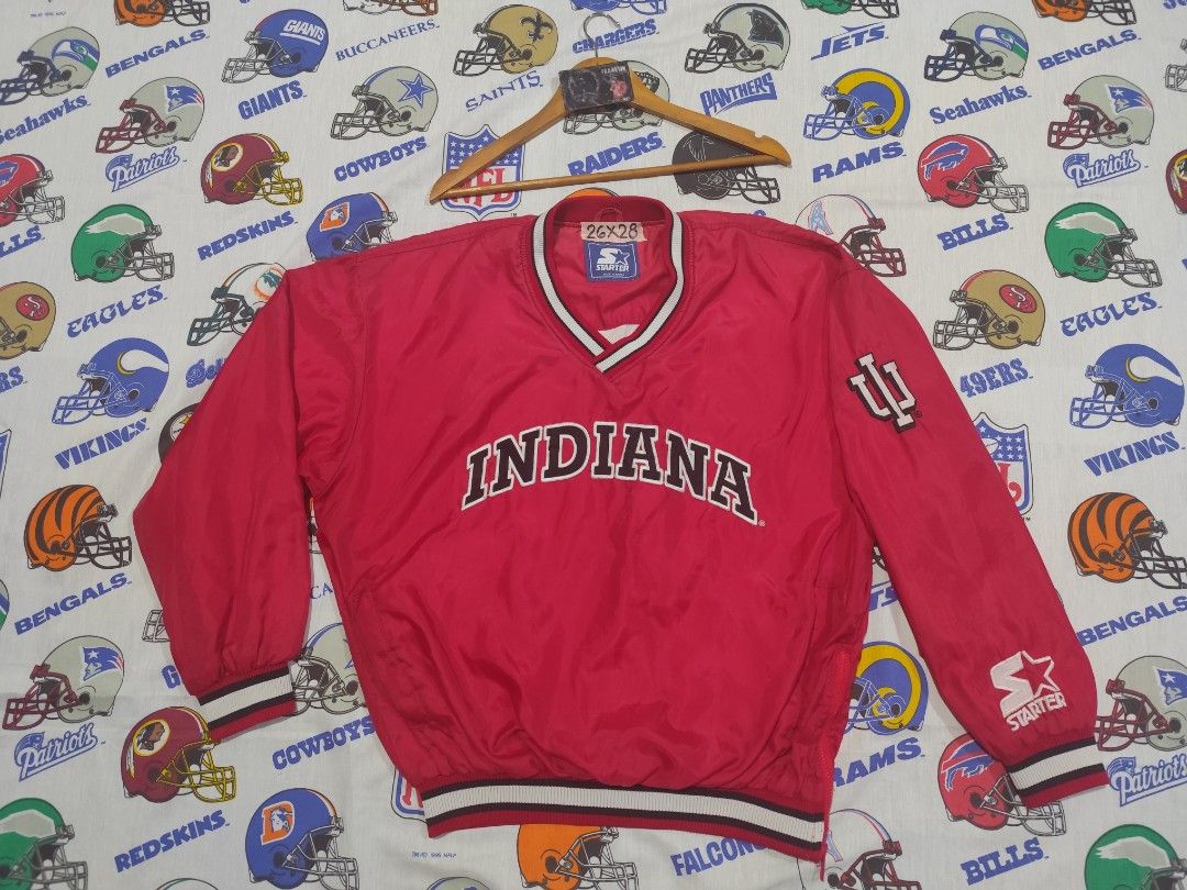 INDIANA HOOSIERS BY STARTER (Category: Coats, Jackets and Outerwear) located in Baguio. Submitted by FRANKLIN (Listing ID 1435630324, Image 1). Description: INDIANA HOOSIERS BY STARTER PULLOVER DIMES26x28 issue runs and light stain on pictures.