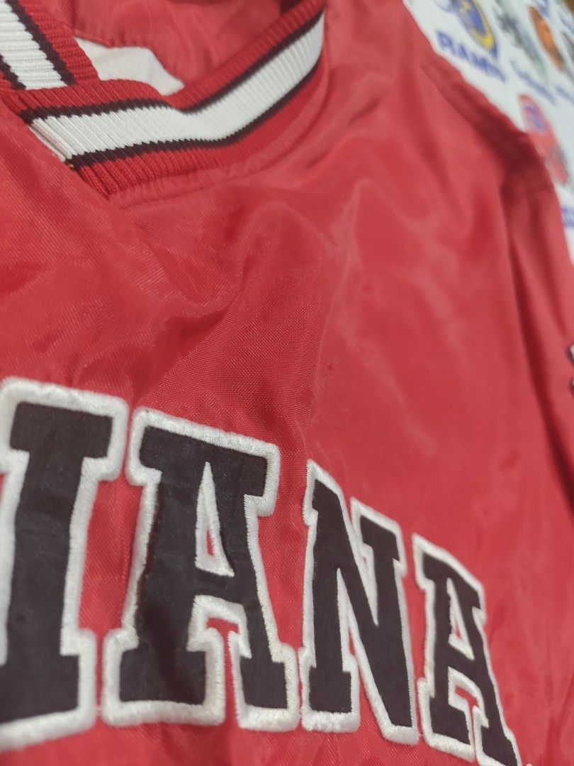 INDIANA HOOSIERS BY STARTER (Category: Coats, Jackets and Outerwear) located in Baguio. Submitted by FRANKLIN (Listing ID 1435630324, Image 3). Description: INDIANA HOOSIERS BY STARTER PULLOVER DIMES26x28 issue runs and light stain on pictures.