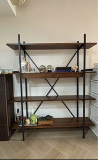 (Category: ) located in . Submitted by ssaname (Listing ID 1435530086, Image 1). Description: .
