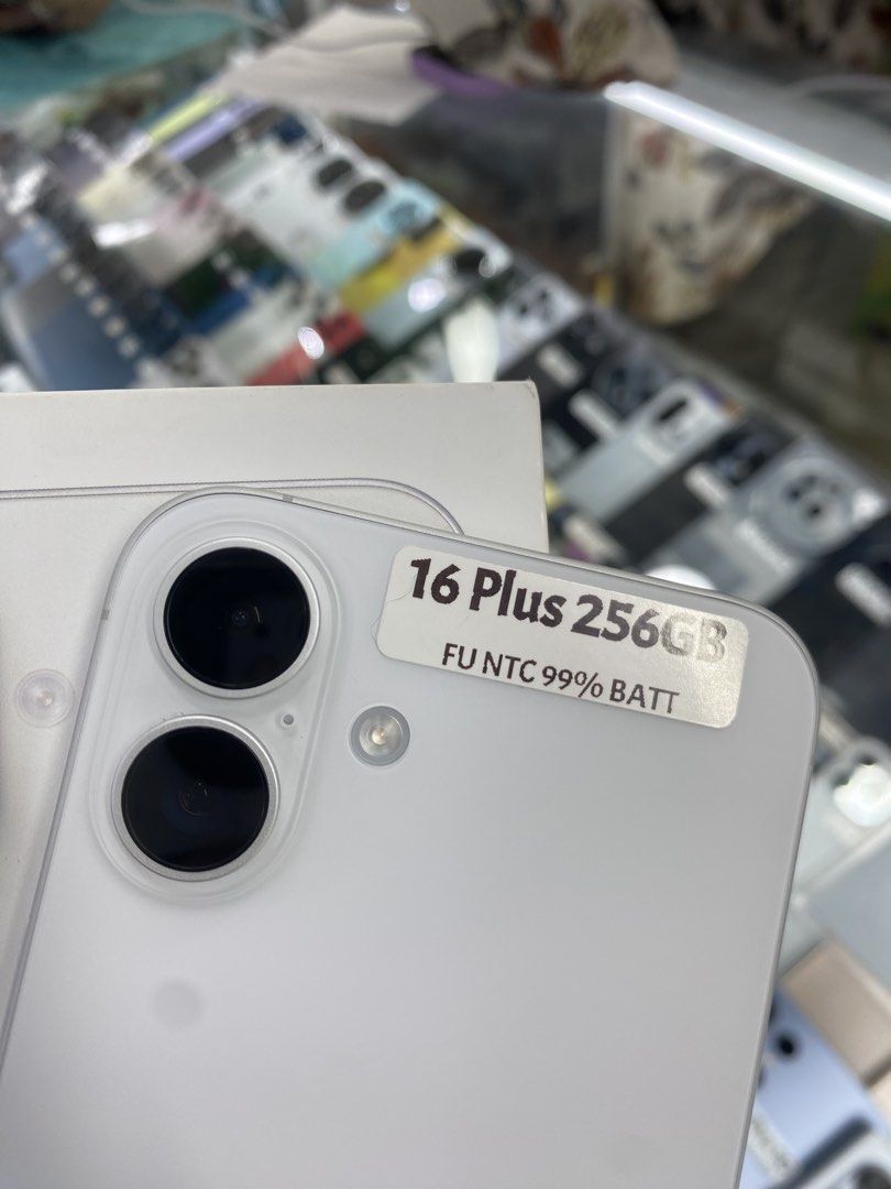 IPHONE 16 PLUS 256GB OPENLINE NTC 99%BH (Category: iPhone 16 Series) located in Manila. Submitted by westclutchtradinggadgetinco. (Listing ID 1435697202, Image 2). Description: OPEN FOR INSTALLMENT ANY IPHONE OR ANDROID PHONE, PM FOR INQUIRIES SALE OR SWAP ! MABILIS KAUSAP ! LEGIT SELLER ! W/ WARRANTY 💯💯💯 •IPHONE 16 PLUS •256 GB (Other storage is also available) •White (Other color is also available) •Factory Unlock / Openline NTC •99% Battery