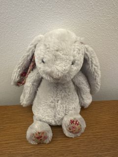 (Category: ) located in . Submitted by xbcvcx (Listing ID 1435686130, Image 1). Description: .