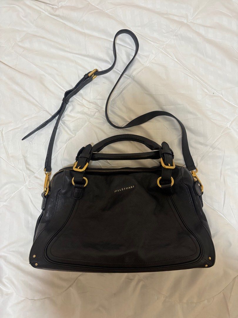 Jill Stuart Leather Handle Hand Bag (Category: Luxury Bags & Wallets) located in Manila. Submitted by littleflowerbasket (Listing ID 1435650378, Image 3). Description: For Sale: Jill Stuart Leather Handle Hand Bag Price: 1800 Condition: Mint, check pics to see rusting on hardware - Location: QC, Metro Manila - MOD: jnt, lalamove, grab - MOP: gcash or bpi - Onhand.
