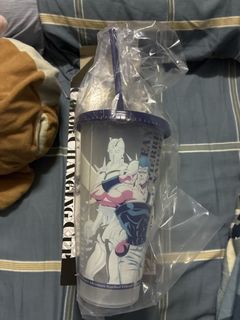 （分類：）位於 。 由 aw____ 提交（商品編號 1435704763，圖片 1）。簡介： 。