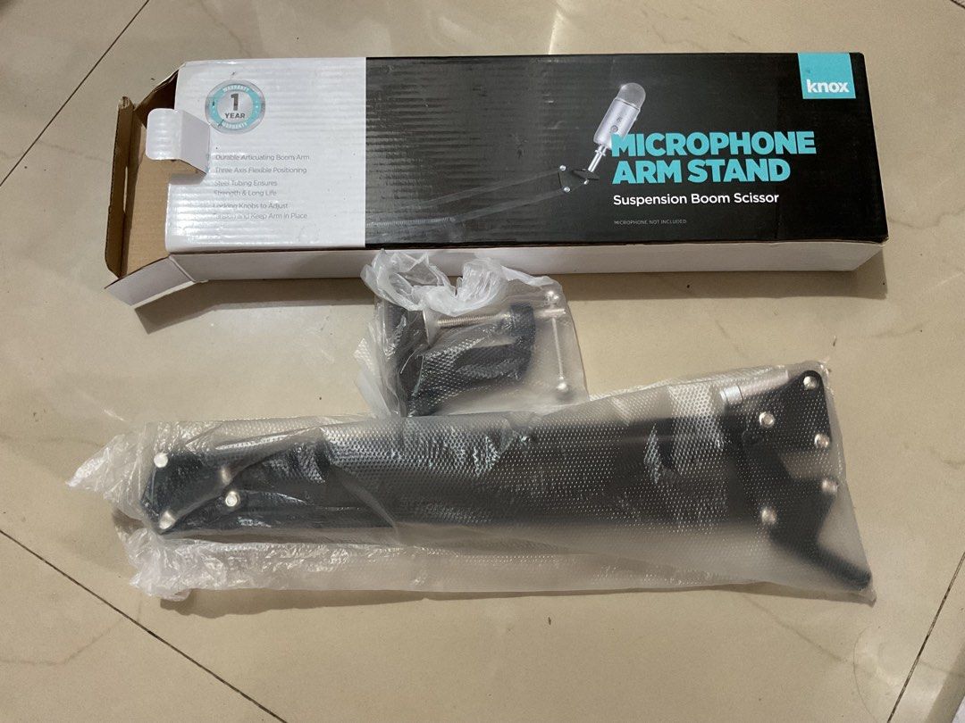 Knox Microphone Arm Stand for Podcast (Category: Other Audio Equipment) located in Manila. Submitted by purplemodel (Listing ID 1435555729, Image 3). Description: Php 750 Knox Microphone Armstand For podcasting Very sturdy. Made from quality materials Brand new from us Pick up location Sta Ana / San Andres Manila Thank you .