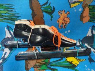 (Category: ) located in . Submitted by buzzerbidder (Listing ID 1435635550, Image 1). Description: .