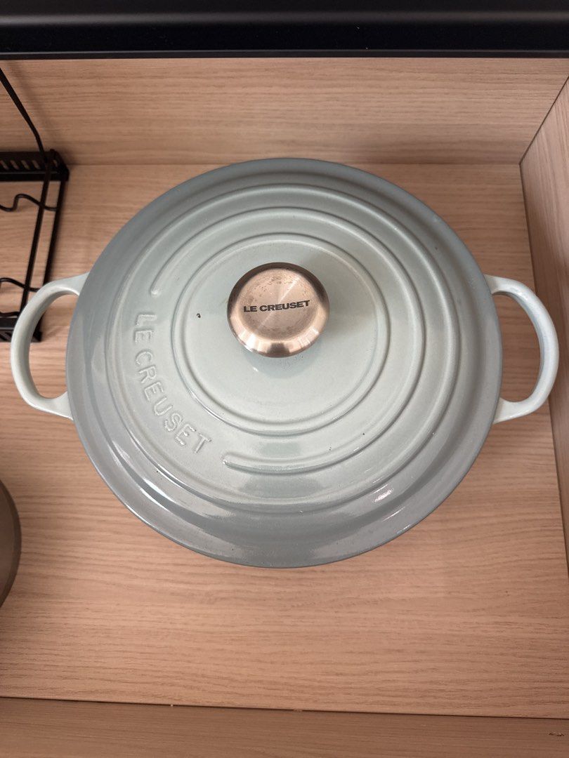 Le Creuset Round Dutch Oven - 26cm