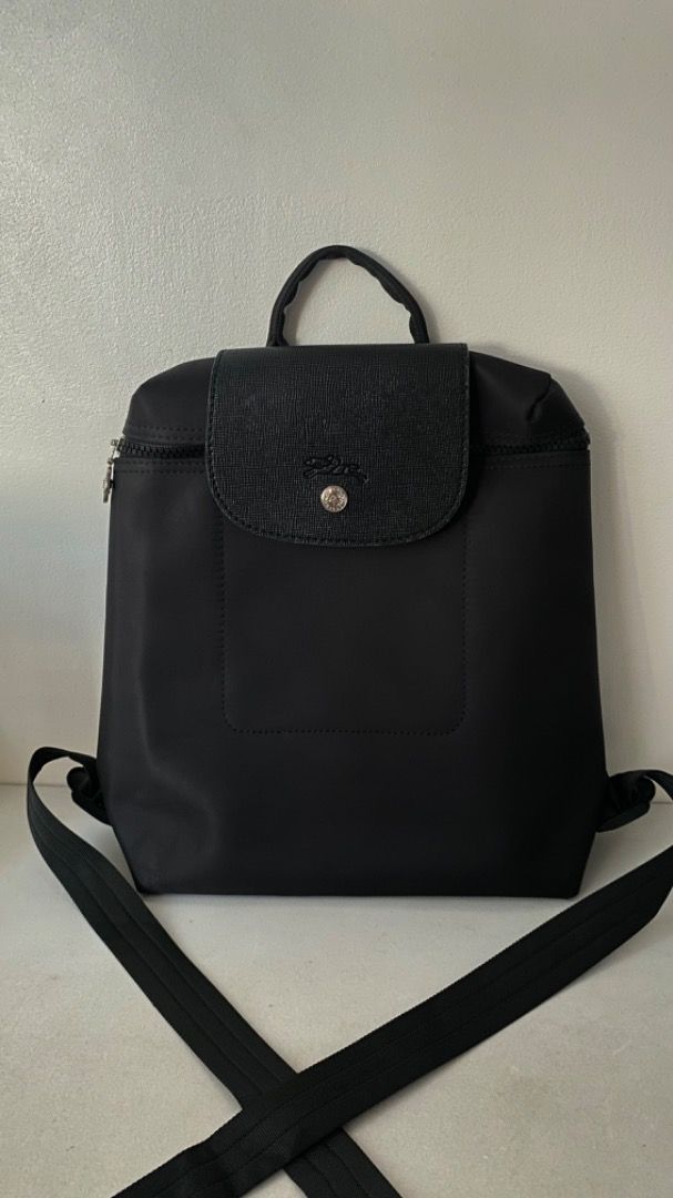 Le Pliage Backpack (Category: Luxury Bags & Wallets) located in Manila. Submitted by shoppurrr (Listing ID 1435621729, Image 1). Description: Le Pliage Backpack RFS: Change of mind.