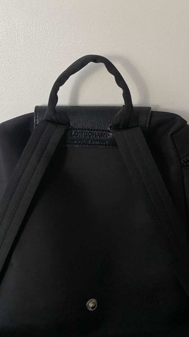 Le Pliage Backpack (Category: Luxury Bags & Wallets) located in Manila. Submitted by shoppurrr (Listing ID 1435621729, Image 2). Description: Le Pliage Backpack RFS: Change of mind.