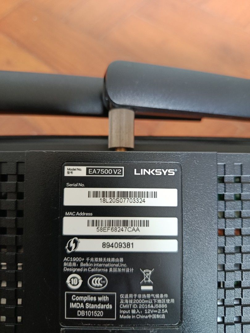 Linksys EA8100/EA7500 V2 Wireless Routers (3nos)442779690893332485