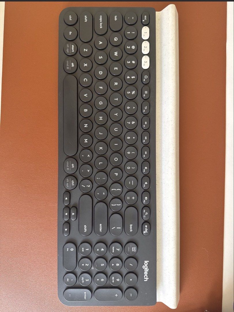Logitech K780 Bluetooth Keyboard442902904990617600