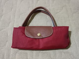 (Category: ) located in . Submitted by OneStop_ThriftShop_Mo (Listing ID 1435697461, Image 1). Description: .