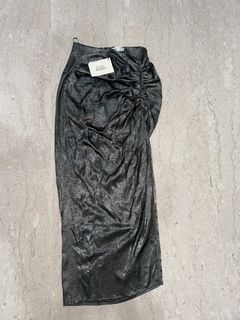 (Category: ) located in . Submitted by shopperholic2227 (Listing ID 1435556837, Image 1). Description: .