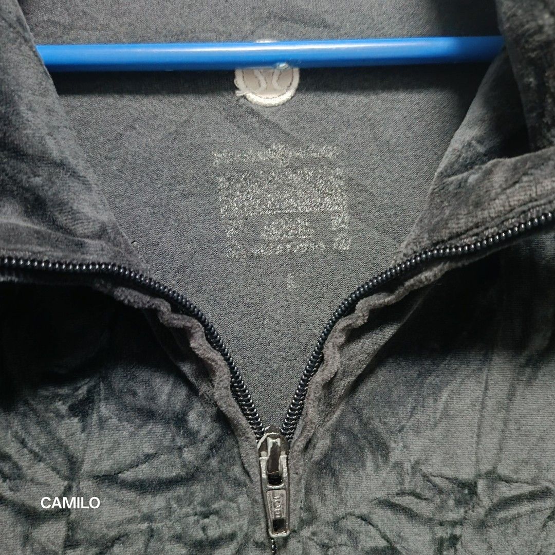 Lululemon velvet jacket large (Category: Activewear) located in San Jose del Monte. Submitted by qu4litees (Listing ID 1435629827, Image 3). Description: large 24x28 excellent +sf shipping j&t payment gcash.