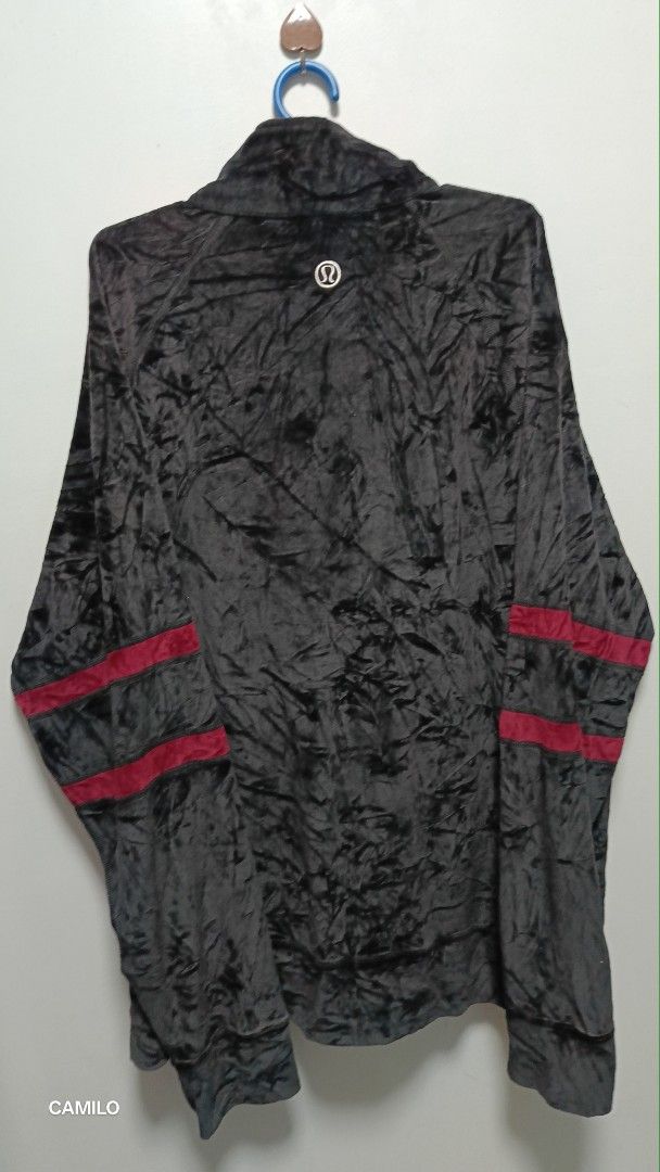 Lululemon velvet jacket large (Category: Activewear) located in San Jose del Monte. Submitted by qu4litees (Listing ID 1435629827, Image 2). Description: large 24x28 excellent +sf shipping j&t payment gcash.
