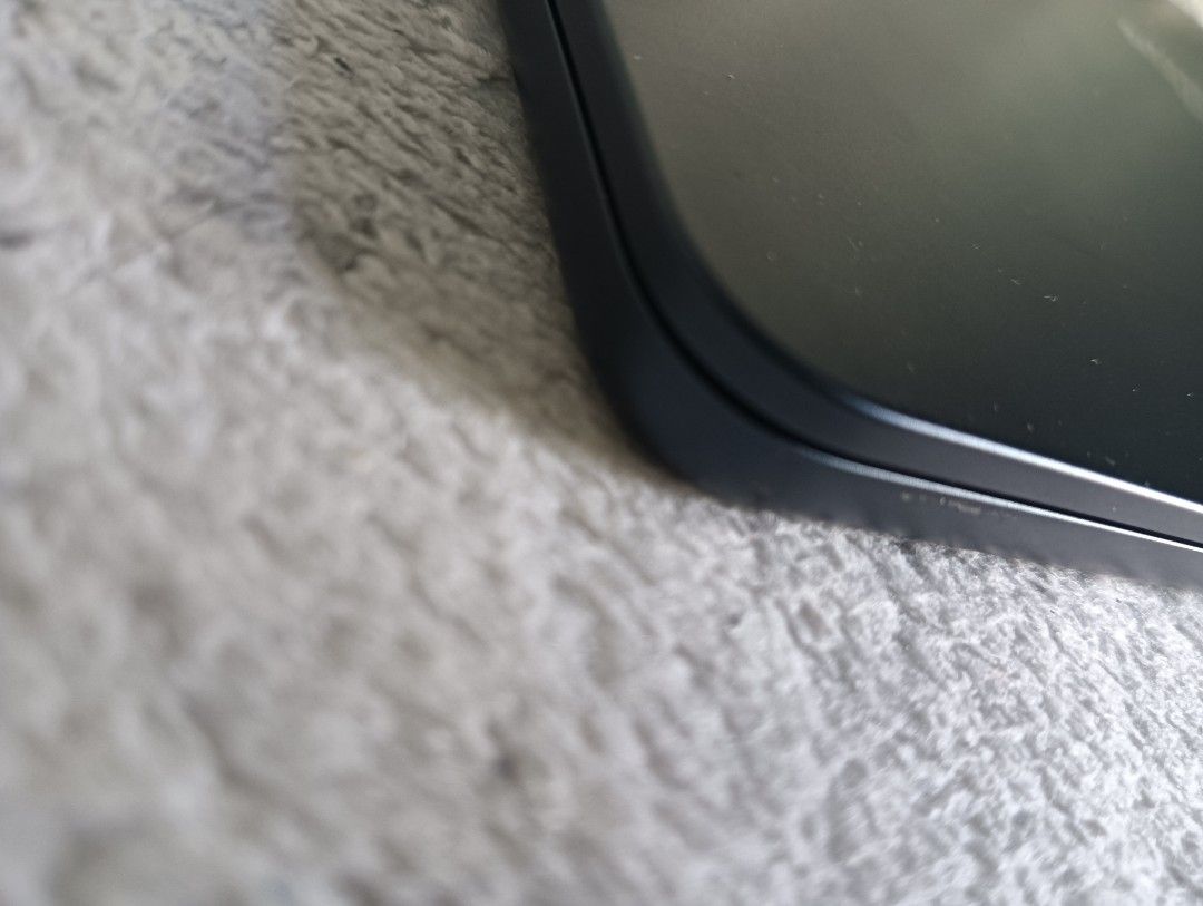M2 MacBook Air 13"443007656169973764