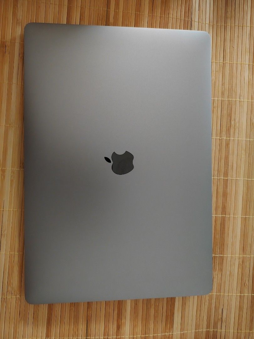 MacBook Pro 16-inch (2019) - Intel i7443119494161377280