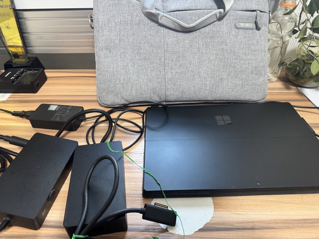 Microsoft Surface Pro 7 - i5, 8GB RAM, 256GB SSD
