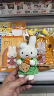 （分類：）位於 。 由 elsasuki 提交（商品編號 1435622300，圖片 1）。簡介： 。
