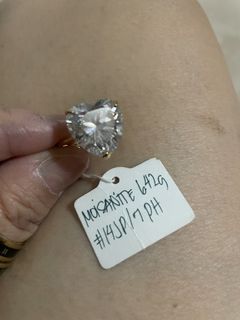 (Category: ) located in . Submitted by gemsandjewelry (Listing ID 1435683728, Image 1). Description: .