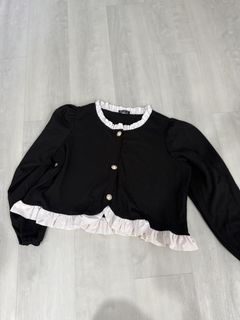 (Category: ) located in . Submitted by petal.preloved (Listing ID 1435592156, Image 1). Description: .
