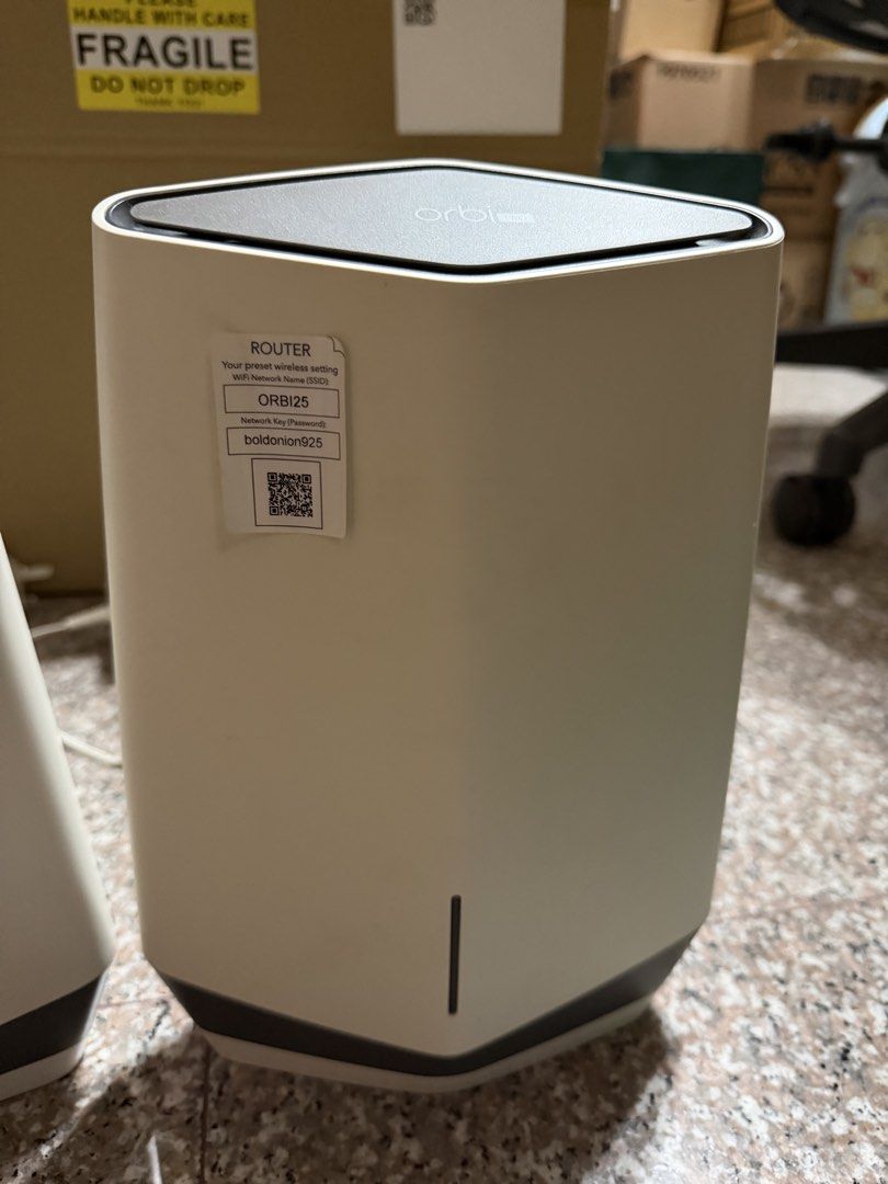 Netgear Orbi SXK80 WiFi Router443125598121502721