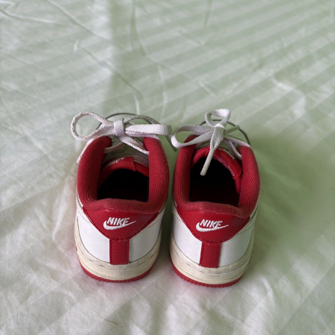 Nike Air Force 1 Toddler Sneakers (Category: Babies & Kids Fashion) located in Nabua. Submitted by fourpreloved_ (Listing ID 1435629024, Image 3). Description: Size: 8c (14cm).