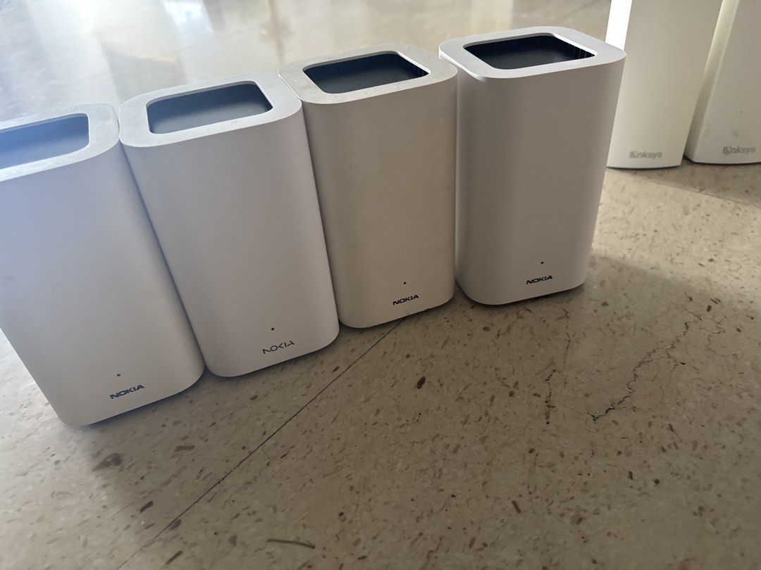 6 pcs Nokia and Linksys WiFi Mesh System