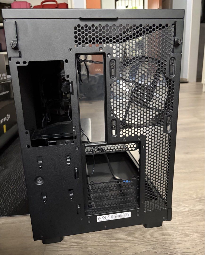 NZXT H6 PC Case - Black443009419938385928