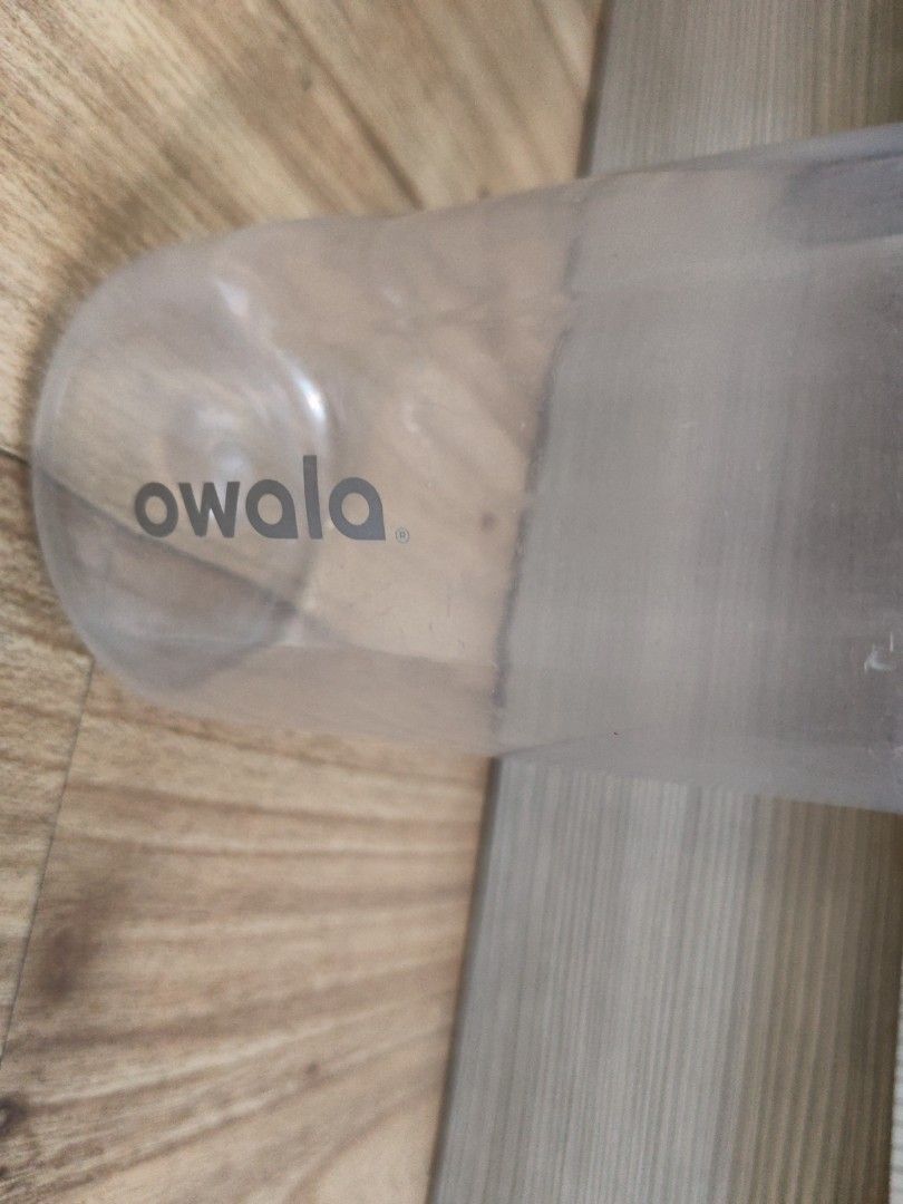 Owala FreeSip Water Bottle443065857696092161