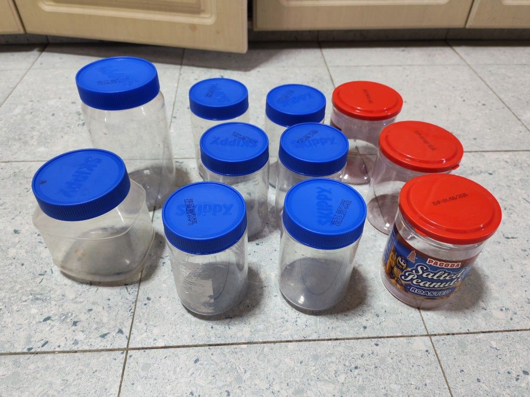 Plastic Jars @
$1.50 each