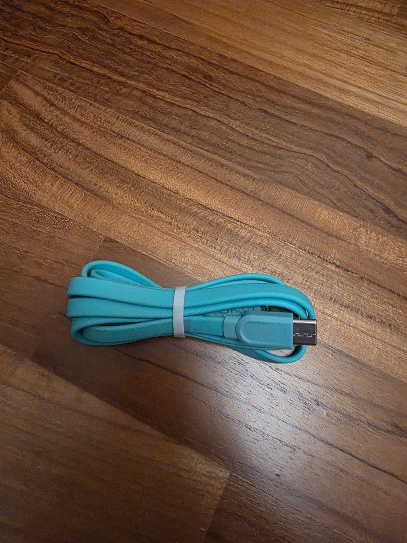 PORTS USB 2.0 High-Speed Hub with free cables444805888859197441