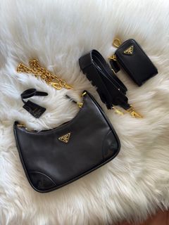 (Category: ) located in . Submitted by shoulderfashion (Listing ID 1435608978, Image 1). Description: .