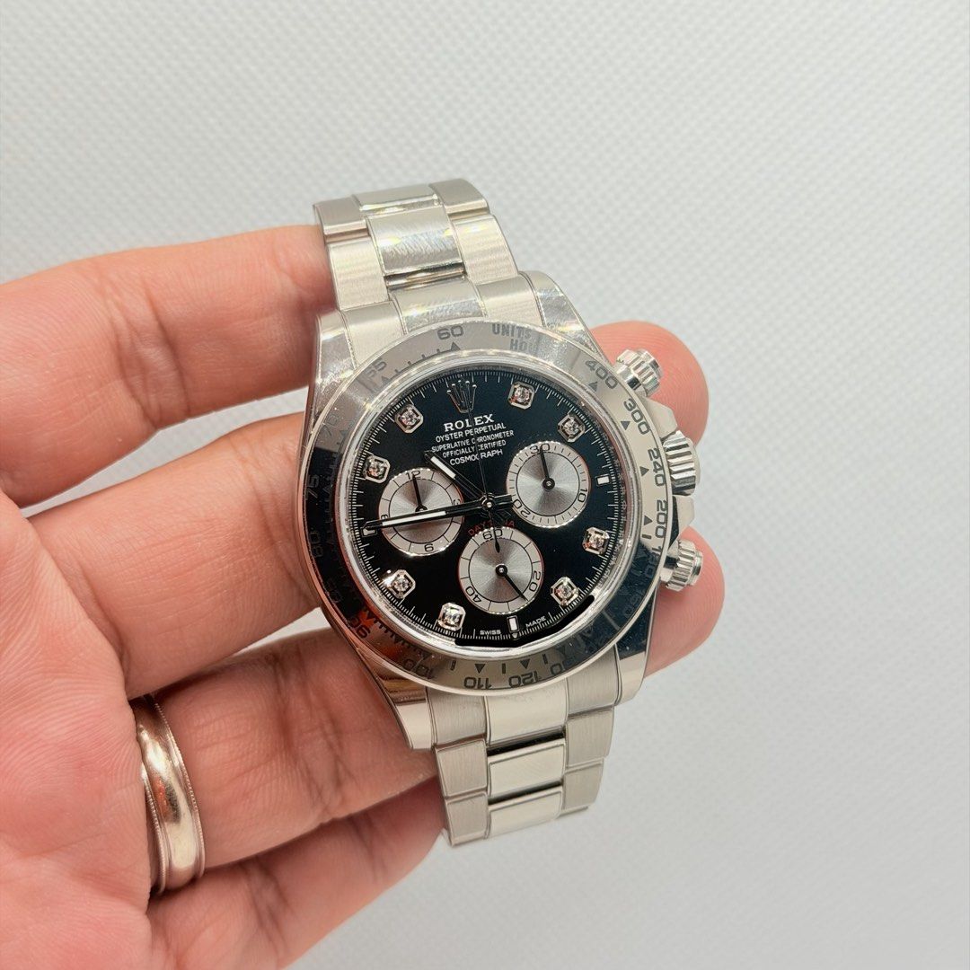 Pre Owned 09/2024 Rolex 126509 Daytona 8 Points Diamonds Black Dial Full White Gold (Category: Watches) located in Singapore. Submitted by worthytime (Listing ID 1435705156, Image 1). Description: 🫵Join our Tele-gram channel for latest updates: http://worthytime.biz/tele ➡️Rolex 126509 Daytona 8 Points Diamonds Black Dial Full White Gold ➡️September 2024 (5 Years Rolex Warranty Till 09/2029) ➡️Like New Condition (Unpolished) ➡️Protective Sticker