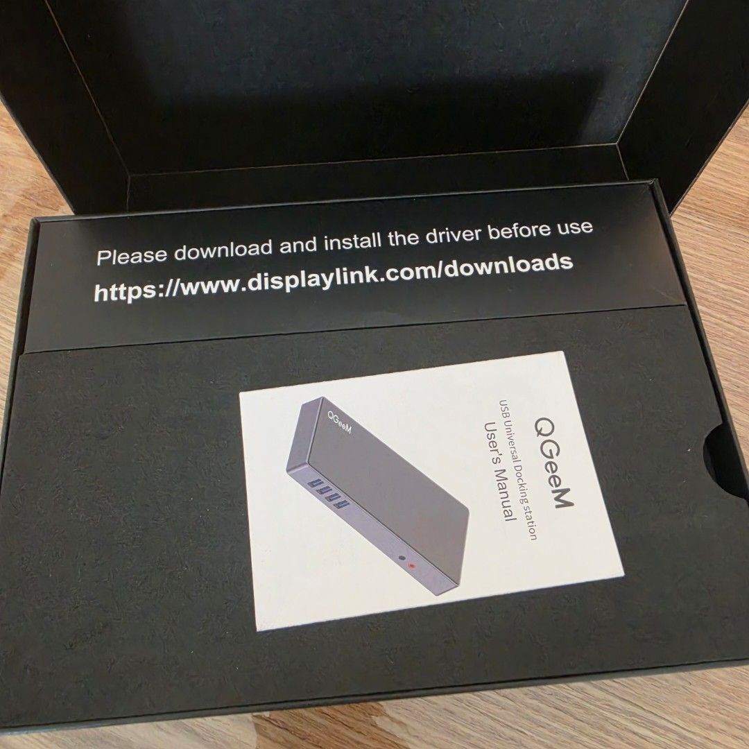 QGeeM Universal USB Docking Station442998875237263361