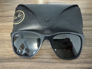 （分類：）位於 。 由 falcon1012_20 提交（商品編號 1435550296，圖片 1）。簡介： 。