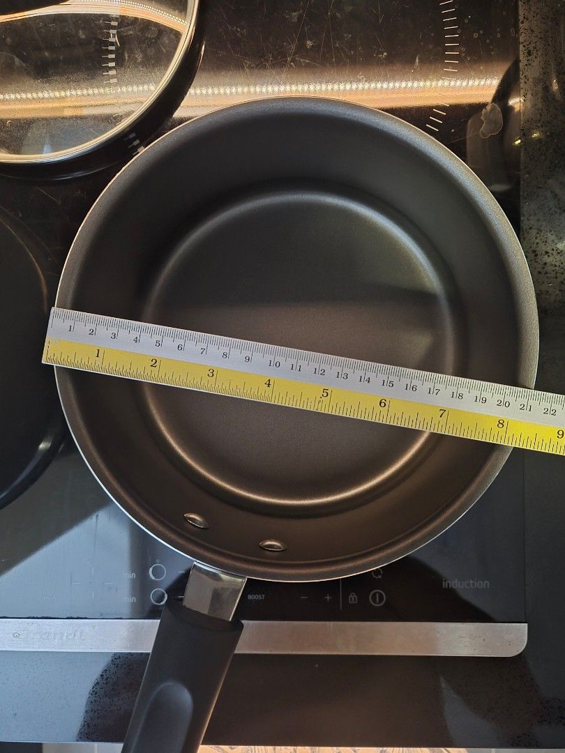 Real Living Saucepan with Lid442822041063270404