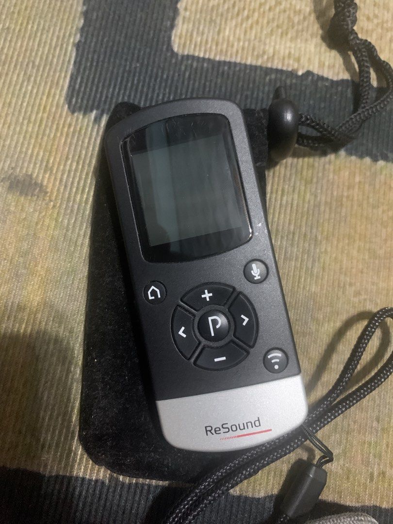 Resound Remote for hearing aid (Category: Visual & Hearing Aids) located in Manila. Submitted by thriftstoress (Listing ID 1435612906, Image 1). Description: good condition for resound brand hearing aid shipping available.