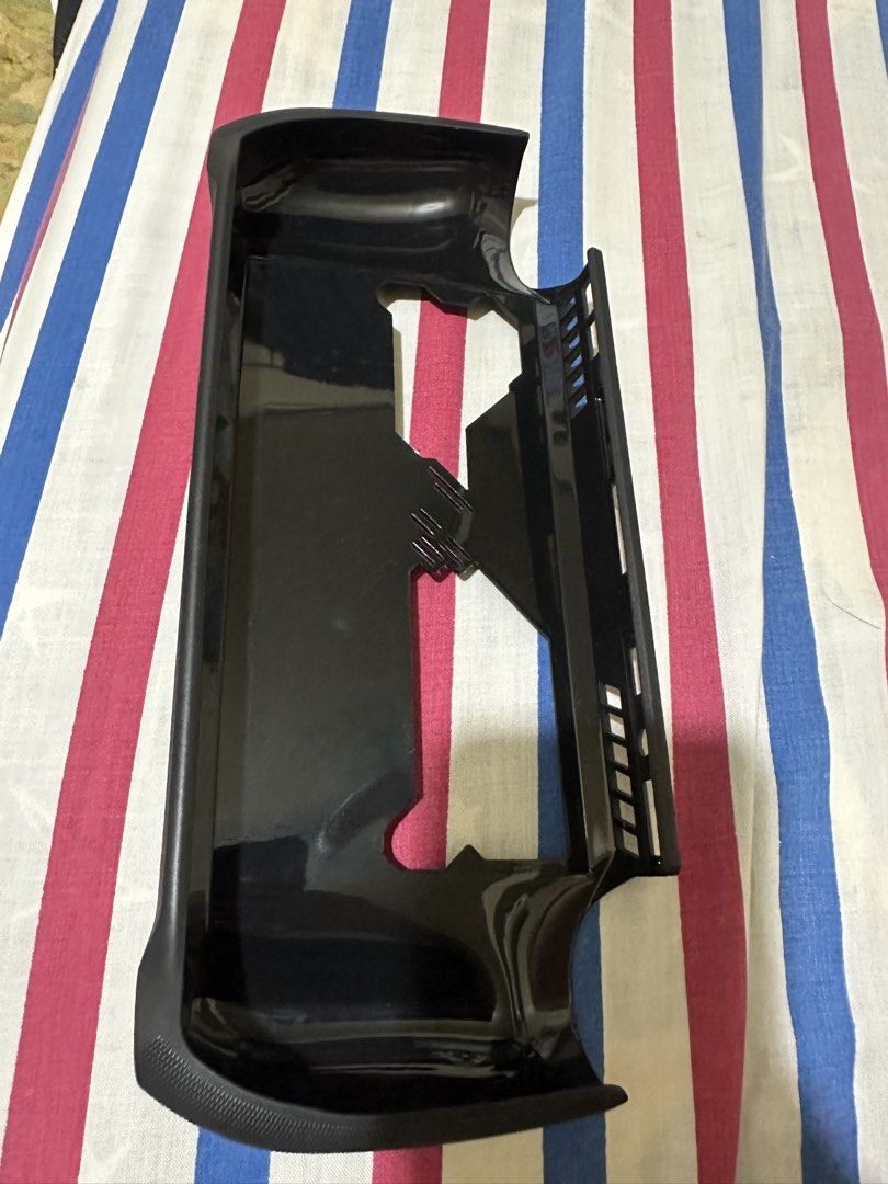ROG ALLY X GRIP CASE/ Iloilo area only (Category: Other Gadgets) located in Iloilo. Submitted by dhorzcloset (Listing ID 1435532893, Image 2). Description: FOR SALE: Skull & Co. Grip Case for ROG Ally X (Black) - ILOILO CITY AREA ONLY Price: ₱450 slightly negotiable for sure buyer Mall price: ₱595 sa DataBlitz Save: ₱145 Condition: 10/10 - BRAND NEW, NEVER USED Hindi pa naikabit sa unit kahit minsan No box lang, naitapon na No scratches, no dents