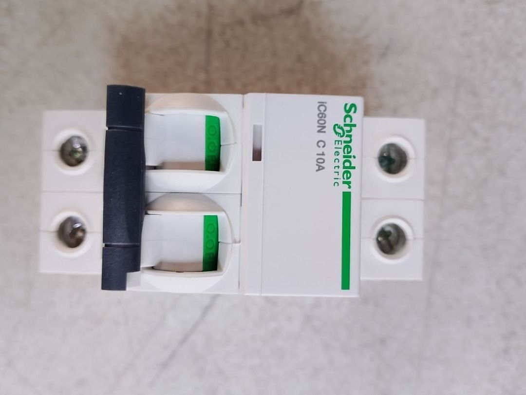 Schneider Mini circuit breaker (Category: Everything Else Others) located in Manila. Submitted by joeyroque09 (Listing ID 1435529896, Image 3). Description: Schneider Mini circuit breaker Specs: 10A, 2P Price: 882.